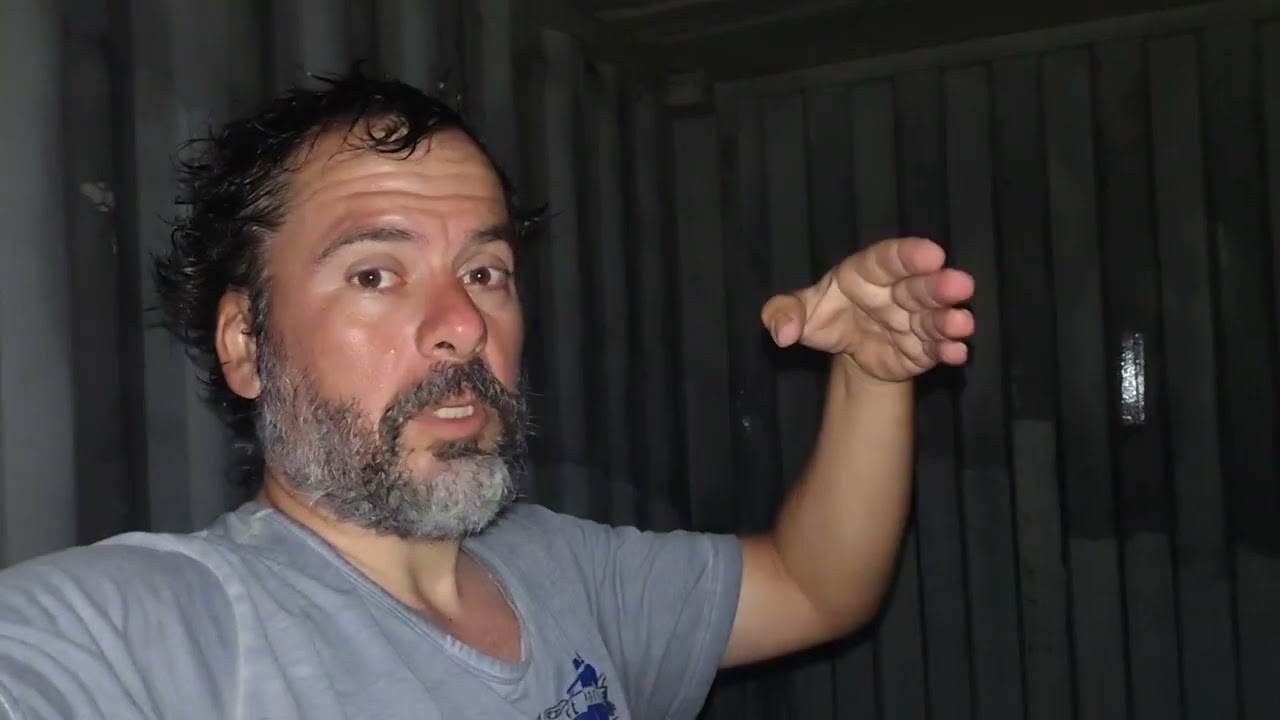 Paso dos días en un container 