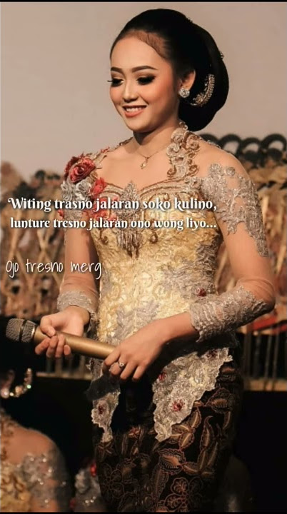 Pamer bojo (setatus WA) sindem cantik