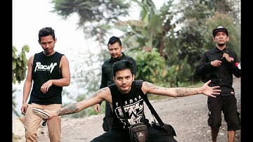 Superiots - Masa Depan (Album Senjata Baru) Music Video