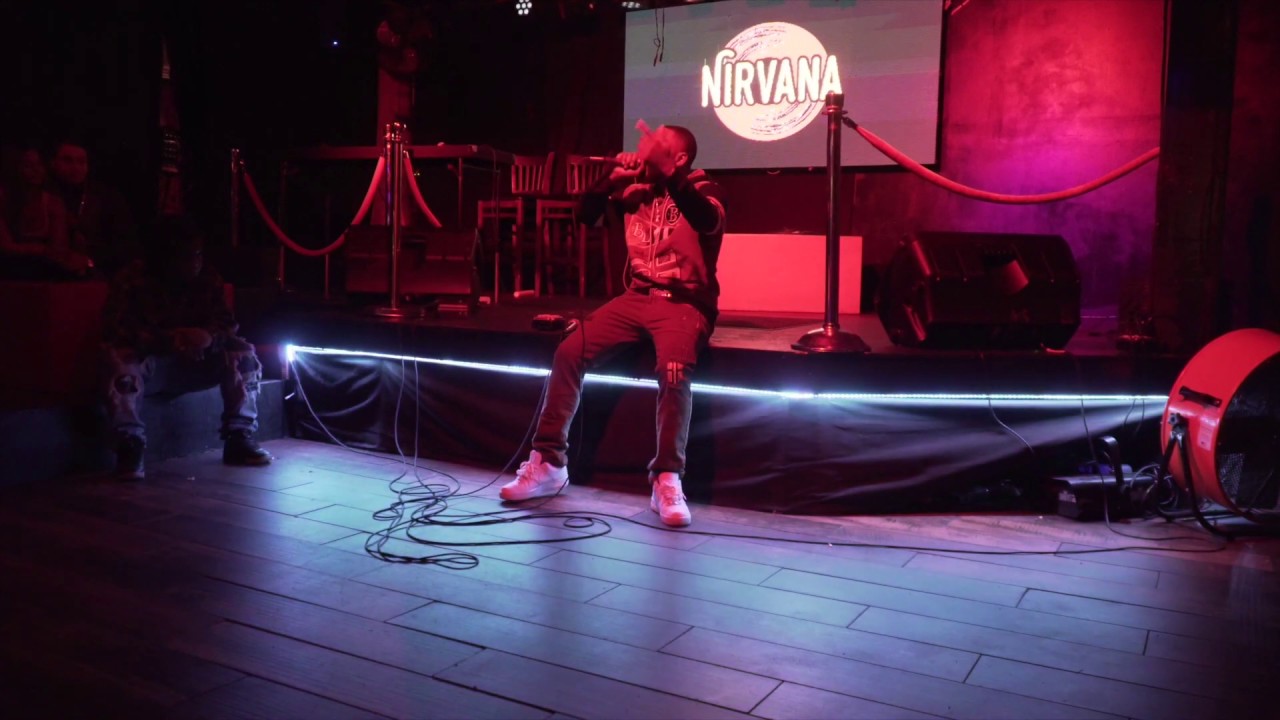 Issa Famous Live Concert Performance January 26th, 2020 - YouTube