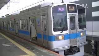 小田急2000形ソフト更新車(2053F) 各停新宿行き 代々木上原発車