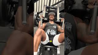 DIDDY DAVIS ON THE ROAD TO GOING TO PRO BODY BUILDING REPRESENTING NEW JERSEY DIAMOND GYM! #gym