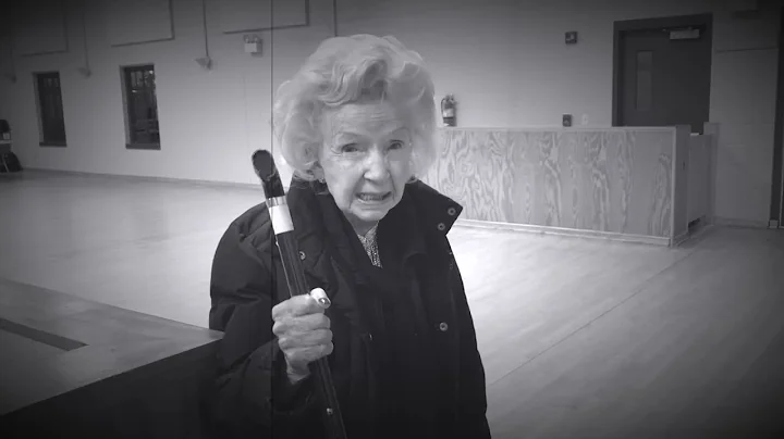 Jean Veloz And Her Clicky Cane - A Just For Fun Pr...