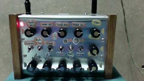 自作 アナログシンセ / ドローン ノイズ Sci-fi / Weird sound generator MFOS