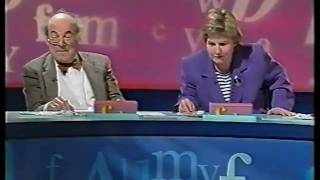 Heinz Wolff cracks up Sandi Toksvig on "Call My Bluff"