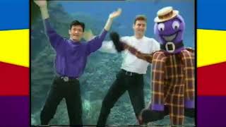 Video thumbnail of "The Wiggles - Henry's Dance"