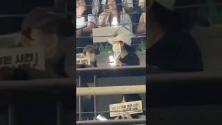 아이유 유인나 도영 쟈니 이세희 콘서트 게스트 #dohkyungsoo #exo #nct127 #IU