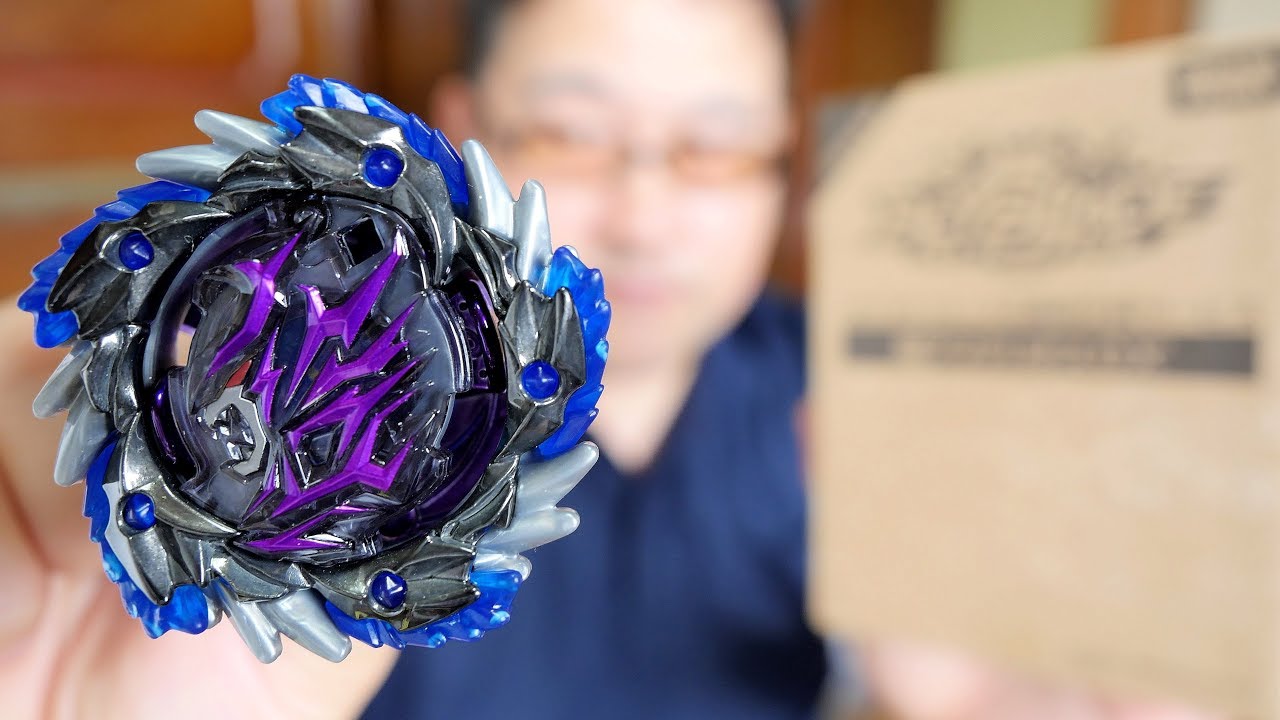 ベイブレードバースト超Z 闇アマテリオス.0.X´を紹介してコロコロさん
