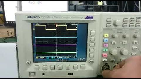 Tektronik TDS 3034C Repairs by Dynamics Circuit (S) Pte. Ltd.