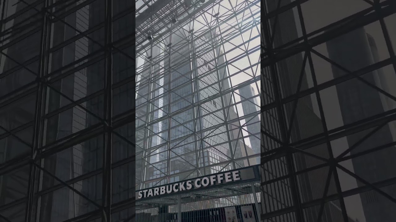 2023 NEW YORK CAR SHOW - JAVITS CENTER 