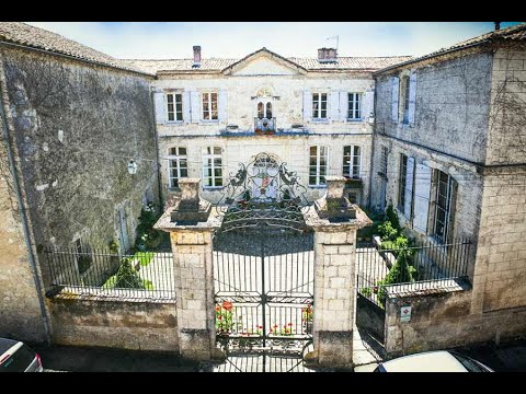 Charming Petit Chateau