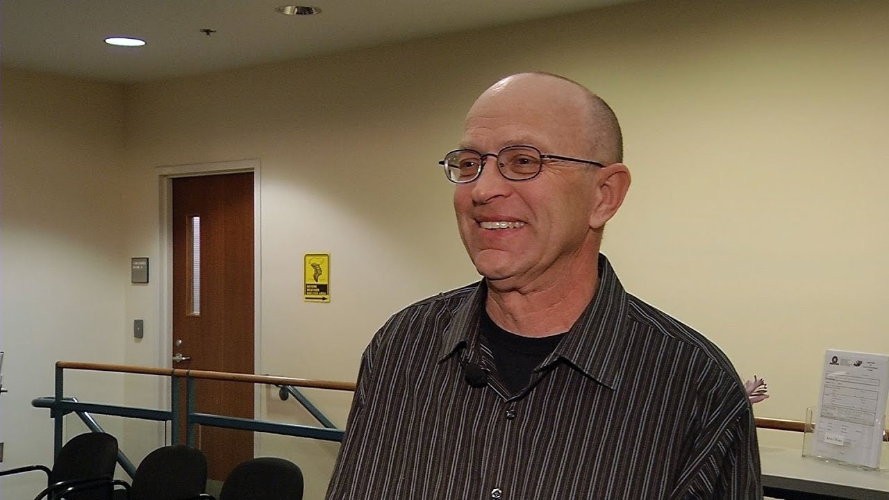 Crystal Snow Plow Driver Recognized for Calling in Fire