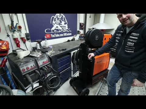 Product video thumbnail