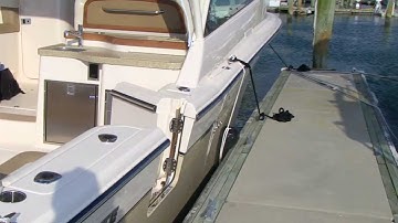 Grady-White How-Tos: Tying Your Boat in Its Slip