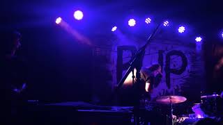 PUP - Guilt Trip (live @ Dürer Kert, 13.02.18)