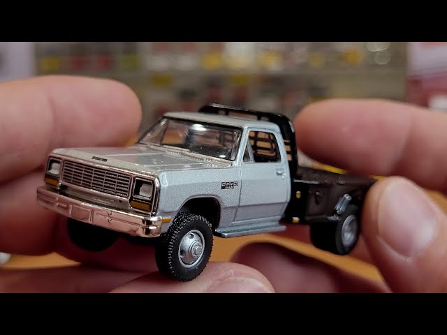 Greenlight Square Body and Full Size Trucks - 1/64 Scale