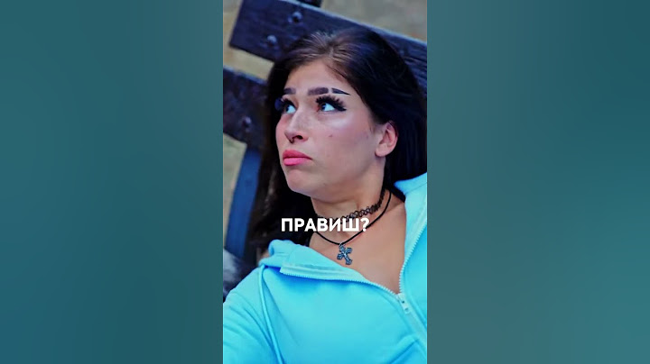 Русалките @Linsho и @Лили Аначкова си взимат енергията от Vitamin Aqua 😎 #vitaminaquabg #русалки