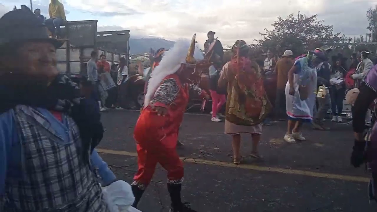 Caballos, Banda de Pueblo y la Diablada Pillareña en el Desfile de Picaihua 2026