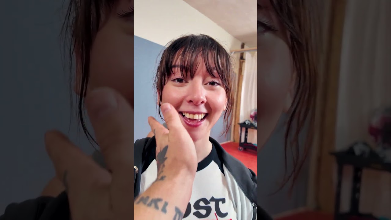 @CytheSwordSwallower tells us his SECRET to Sexy Knife Throwing! #collab