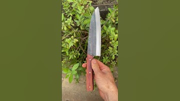 Đây chính là con dao lọc chuôi ốp gỗ Cẩm chỉ đẹp như tranh vẽ vậy thật hiếm có