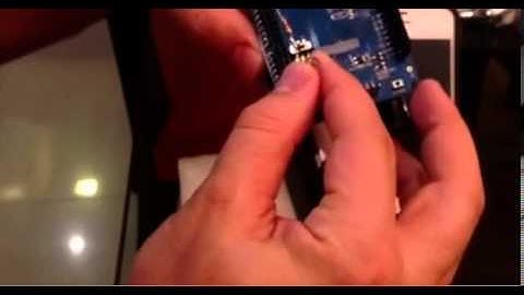 16-5-ios-arduino-bluetooth.mp4
