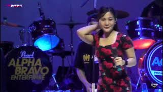 SI CANTIK AURA PARAMITHA COVER JOKO TINGKIR OM MANDALA