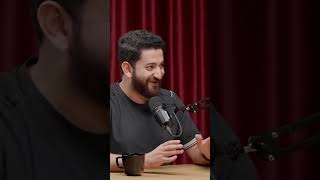 يا ترى الحلاق بيعمل اية مع خالد جواد 😂❤️