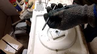 SAFELY Scrapping A Microwave   DEATH HAZZARD!