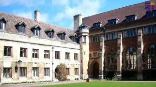 Season's Greetings from Pembroke College Cambridge (2015)