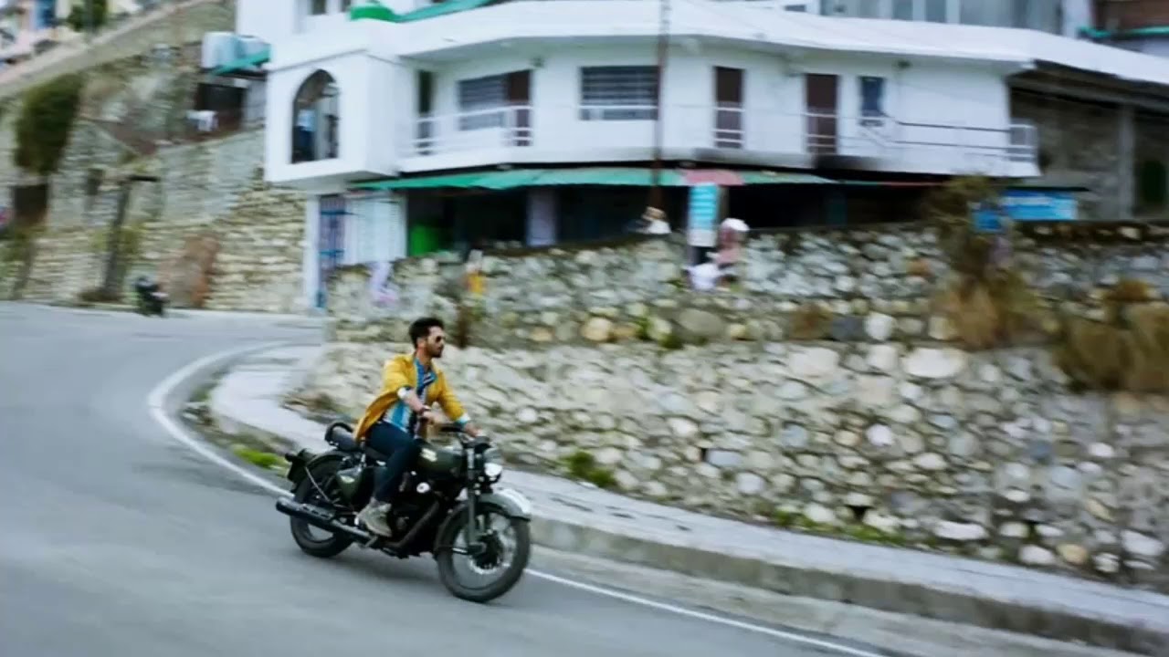 dekhate-dekhate-batti-gul-meter-chalu-lyrical-song-youtube