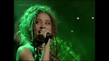 2 Unlimited - Tribal Dance (First Performance) - TOTP - 06 05 1993
