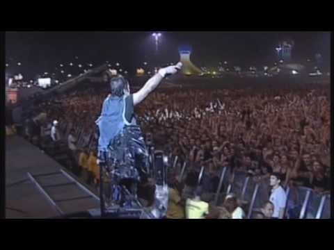 Iron Maiden - Fear of The Dark - HD (Rock in Rio 2001)