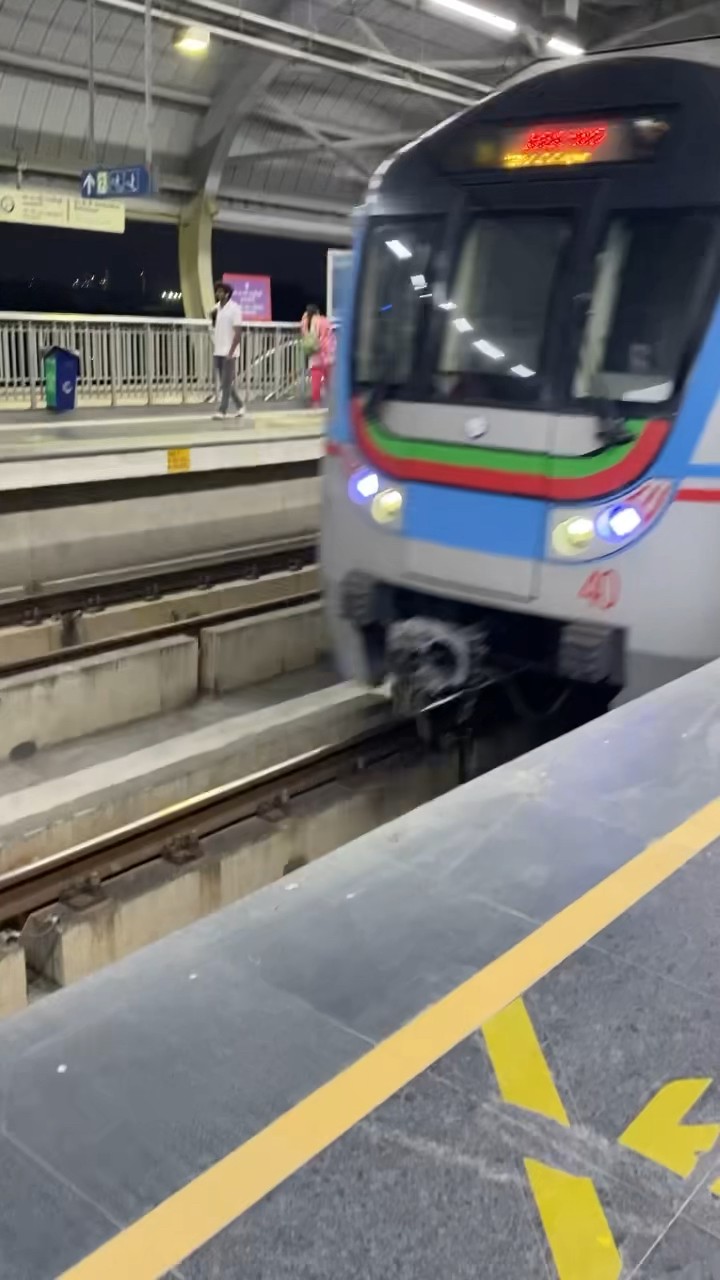 Hyderabad Metro train Kukatpally To Ameerpet YouTube Hyderabad Metro train Kukatpally To Ameerpet YouTube