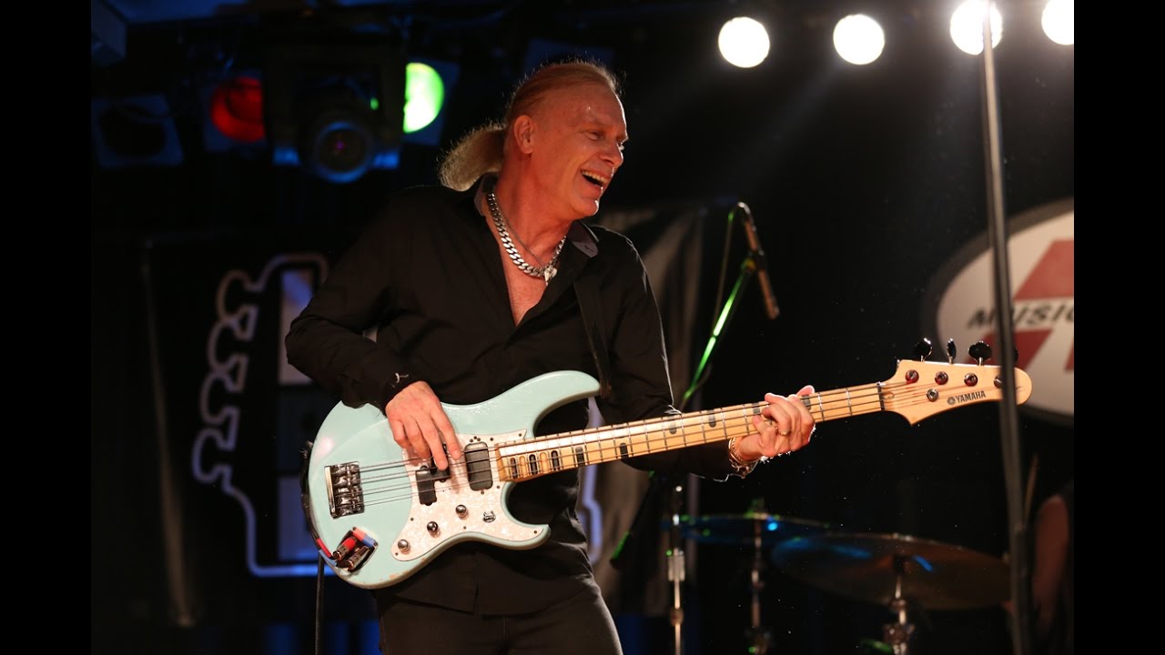 Billy Sheehan's Bass Player Live! 2016 Bass Clinic 