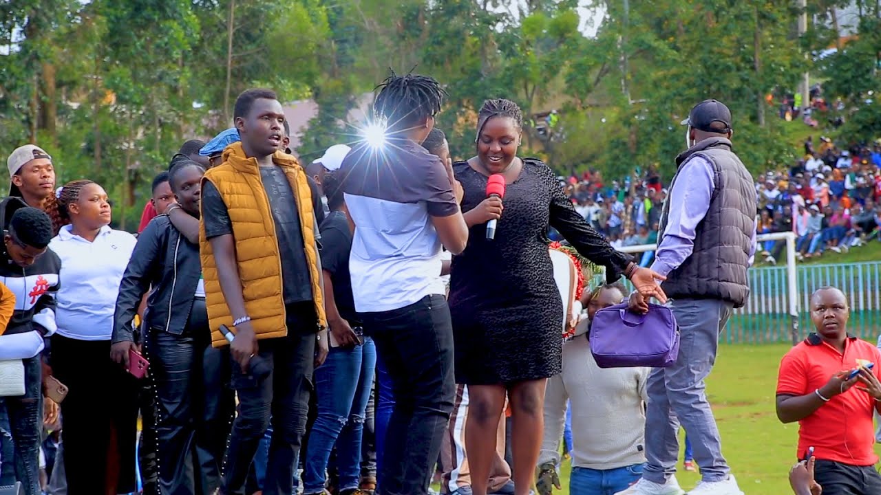 22 СТАРИЛ ВО ВРЕМЯ ГОДОВЩИНЫ ВЕРЫ ТЕРУИ