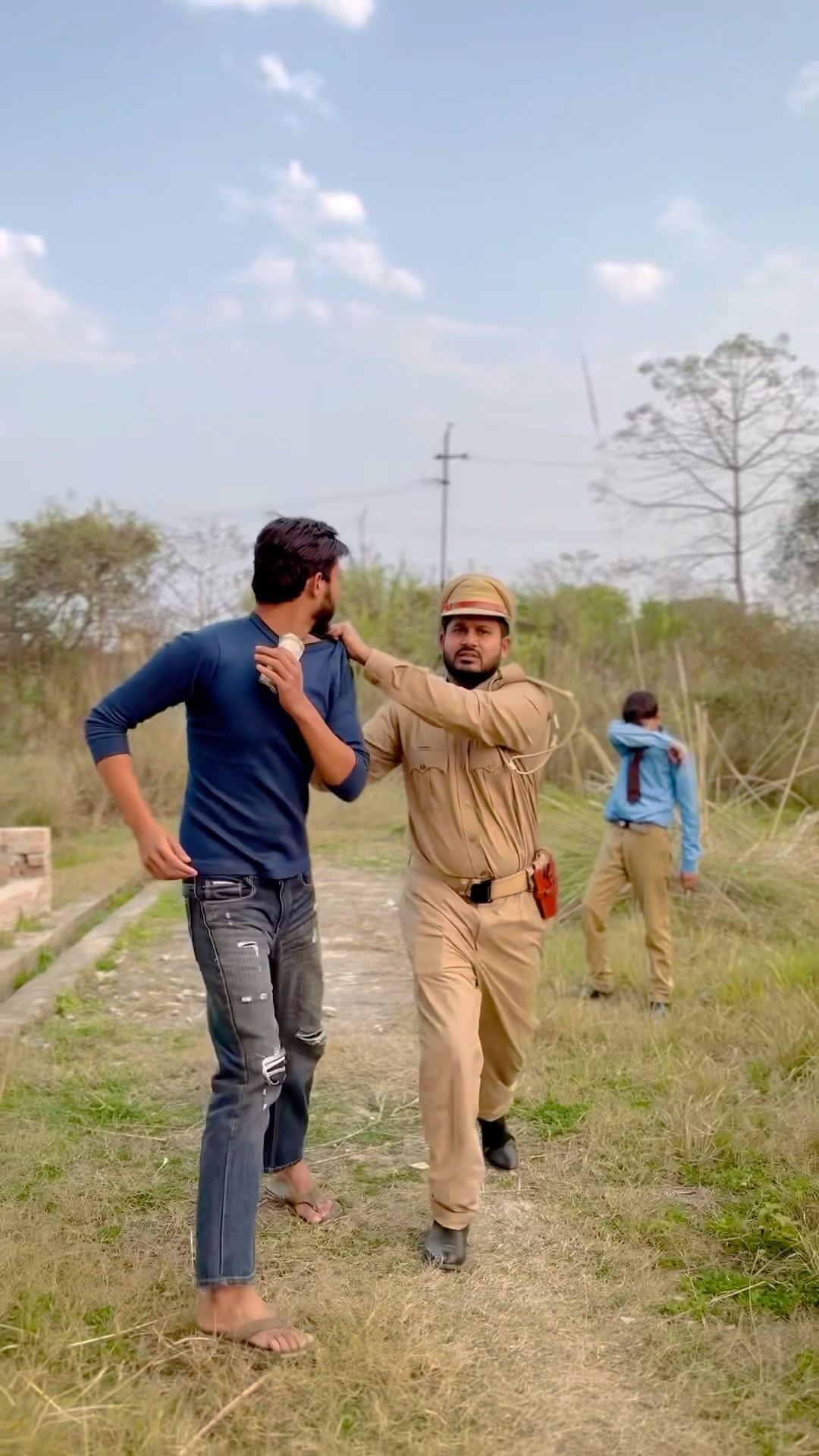 क्या बच्चे ने अपने पापा के साथ सही किया?? #foryou #emotional #papa #hearttouching #shortsfeed