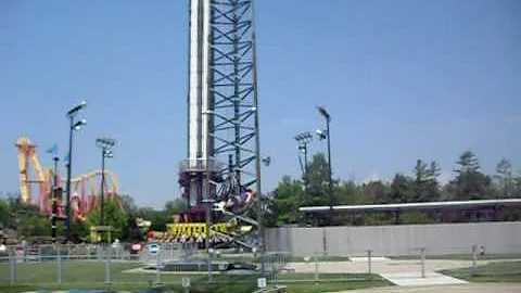Erin Beal & Emma Earl on The Flight Thing at King'...