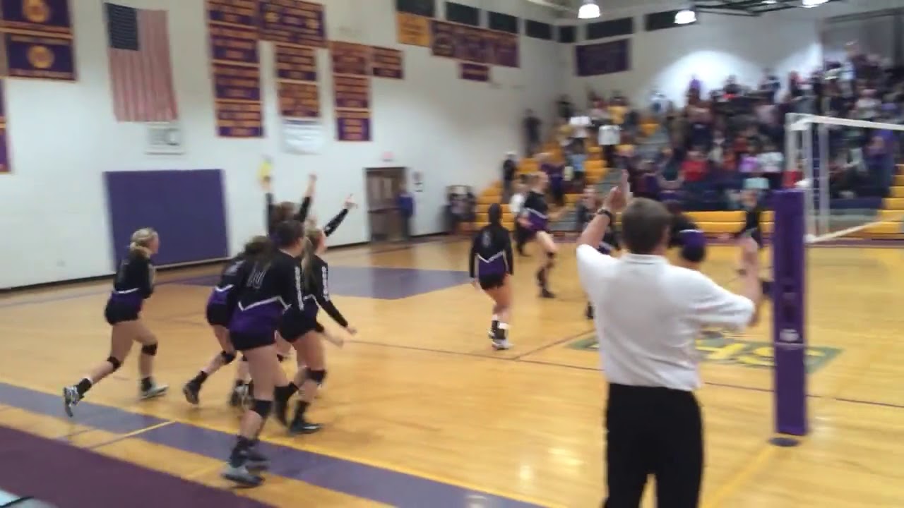Bayfield counters early hook