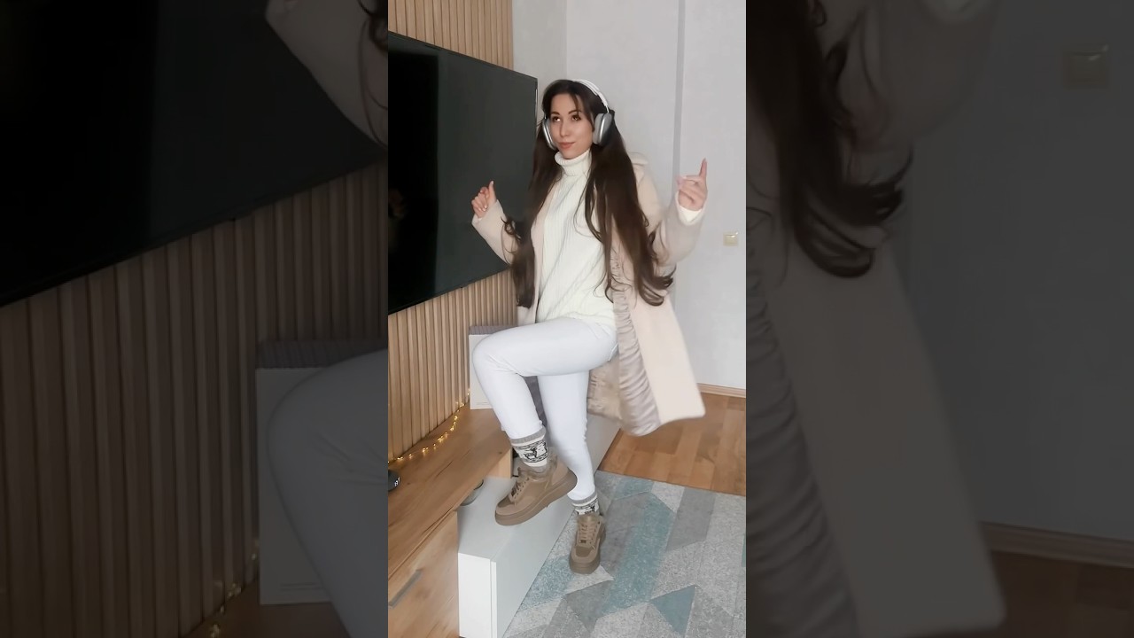 У вас тоже выпал снег под НГ? 🎄 кроссовки арт. WW201295 