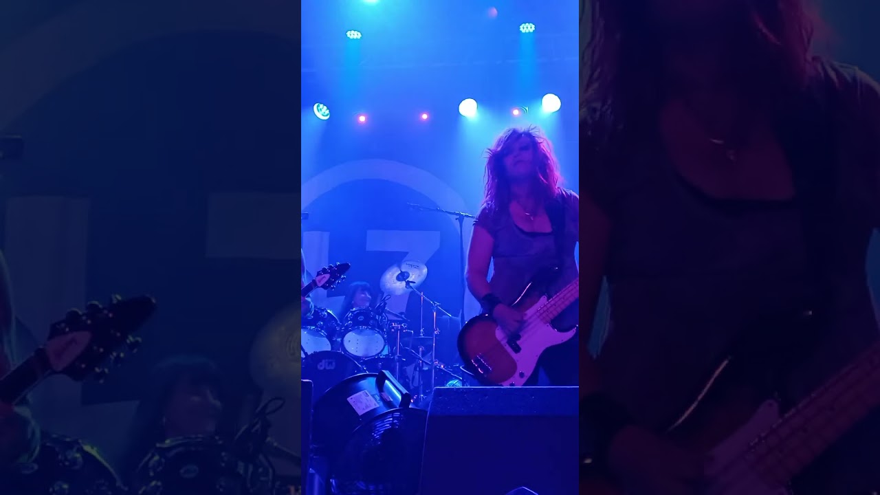 L7 - Scatter the Rats - Live at Electric Ballroom - UK  6/16/2024 