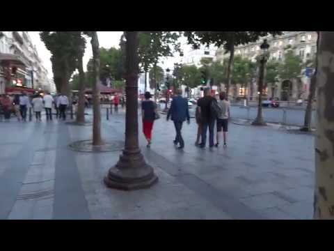 Video: Šetnja Epohama Pariza - Neobični Izleti U Parizu