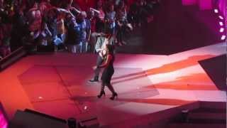 Download Lagu Nelly Furtado and K'naan Is Anybody Out There Live MP3