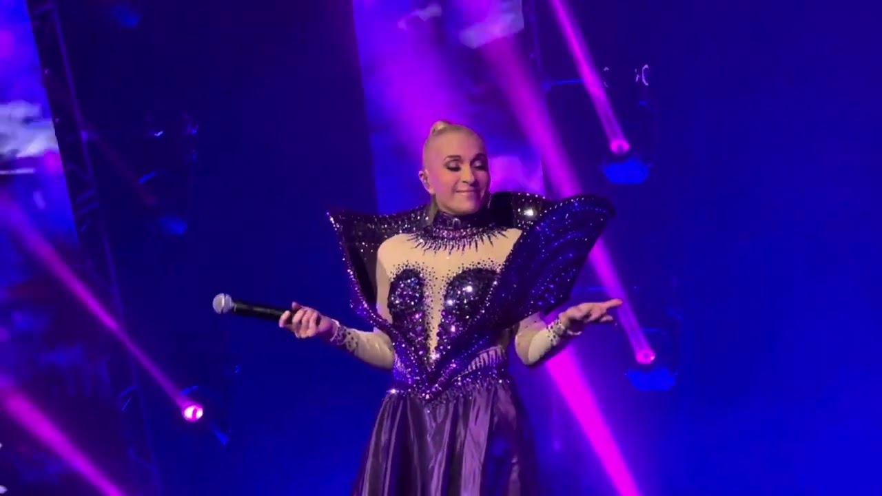 YURI “Me Tienes Que Querer” EUFORIA TOUR AUDITORIO TELMEX 04 11 2023