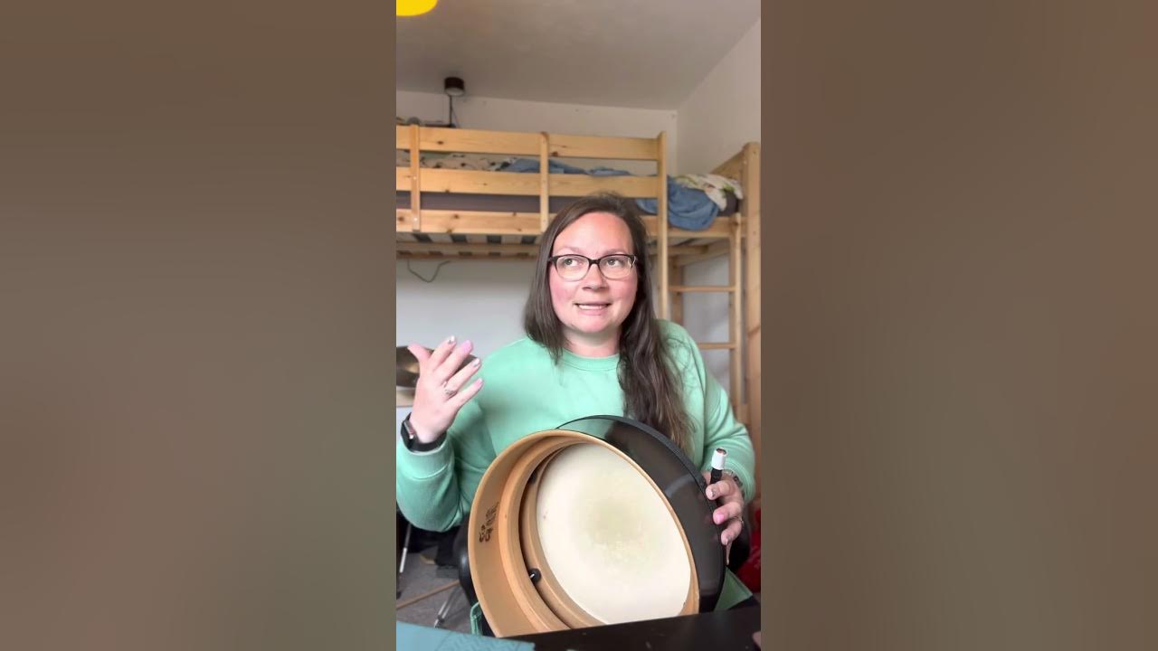 How to play tones on the bodhrán YouTube
