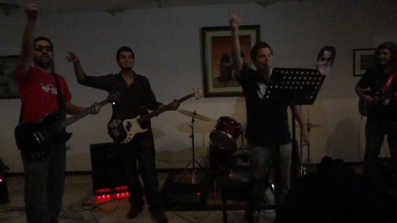 el Disco Anal, performed by LA INOCENCIA DE KAVIEDES
