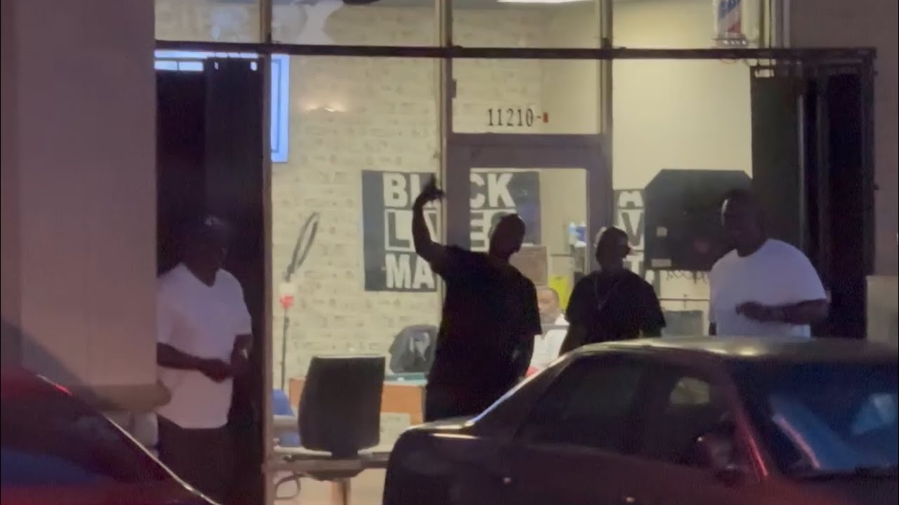 When that bass drop and make them run out the barbershop to see what’s hitting like that