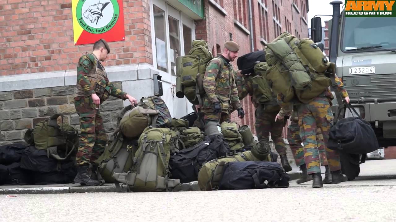 Belgian soldiers 12 Li deployed to secure airport after terrorist attacks Belgium