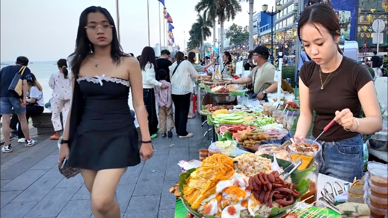 Amazing CAMBODIAN Street Food 2026 - Saturday Walking Tour in Riverside Food Market, Phnom Penh