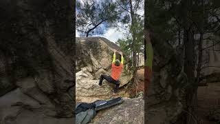 NoNameYet (droite) 7a+ | rocher fin | Fontainebleau