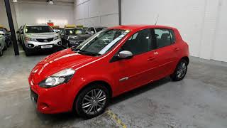 Renault Clio Red Pe610Aj